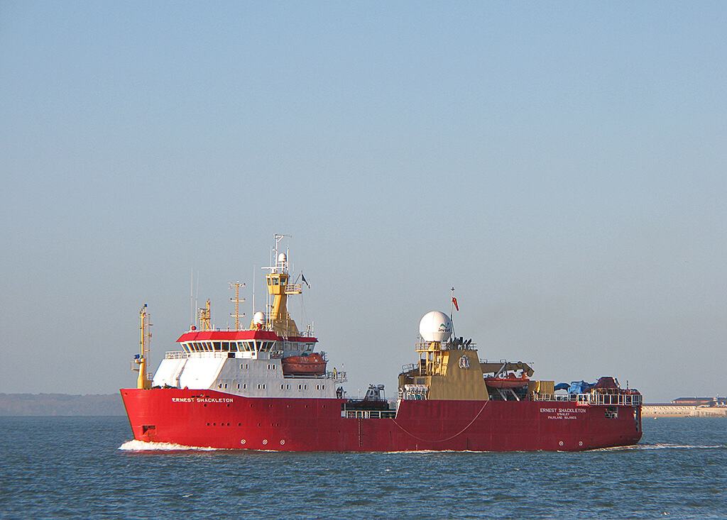 RRS_Ernest_Shackleton_BB