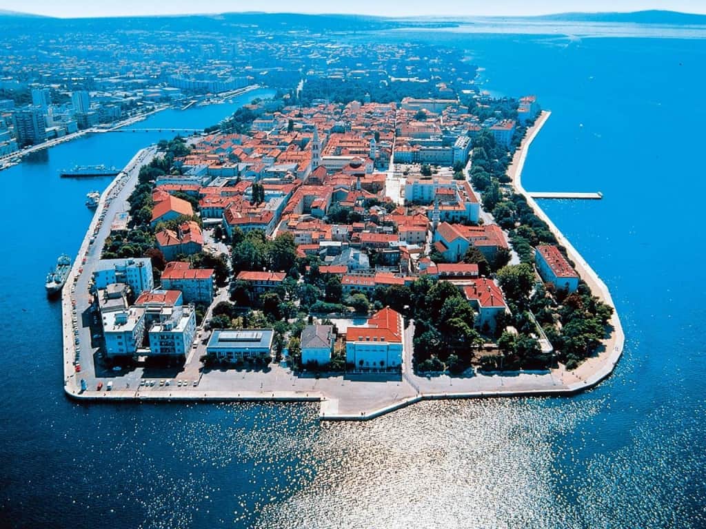 Da Venezia a Dubrovnik in piccolo formato: la crociera breve che non sembra una scorciatoia