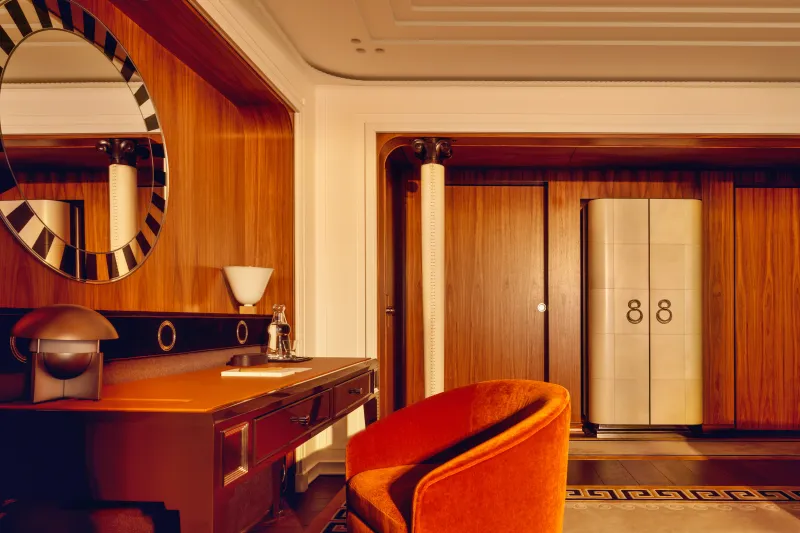 Il più grande yacht a vela del mondo: Orient Express Corinthian debutta nel 2026