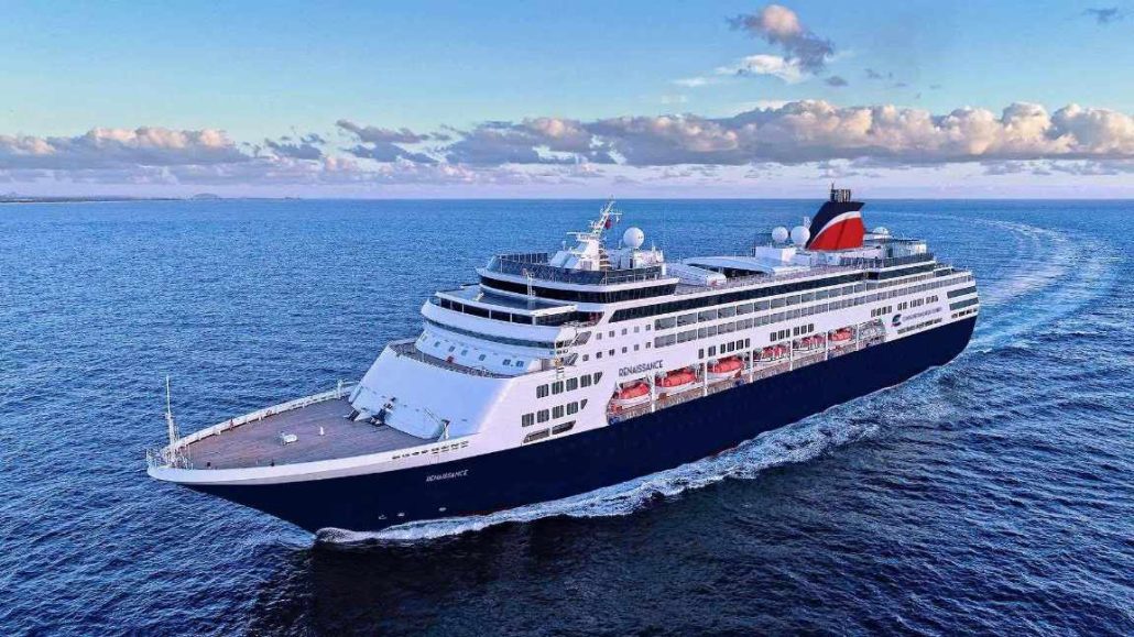 La crociera che non parte: si dorme su Renaissance, ma la nave resta a Marsiglia